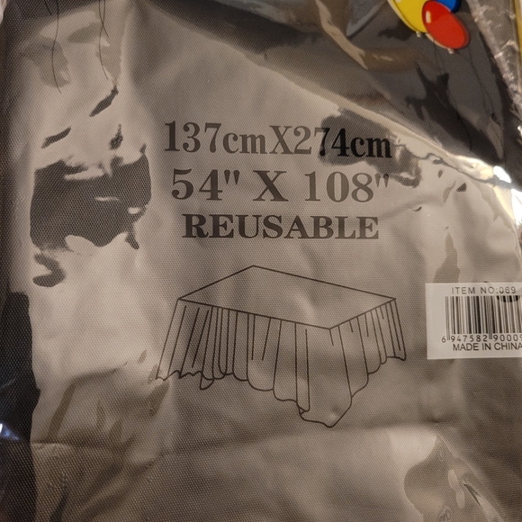 6pk Tablecloth Heavy Duty Plastic Disposable for 6 to 8 ft tables NEW - Picture 3 of 8